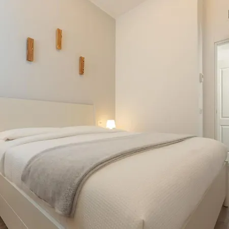 Flower Apartment - New Bright Home In Brera Milan Exterior photo